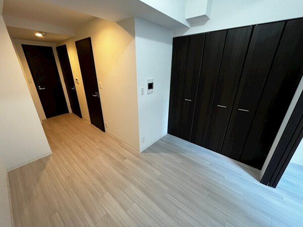 居室(おしゃれなリビングです)