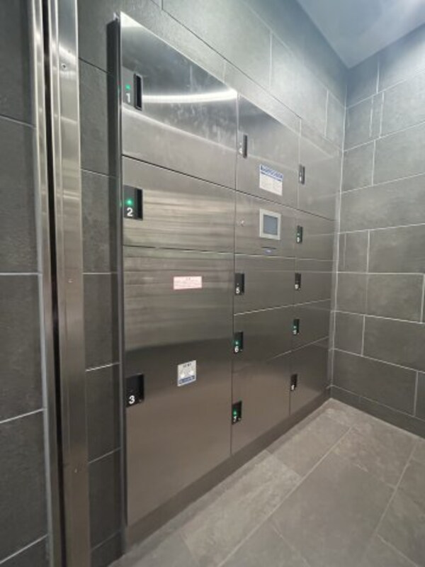 ロビー・ラウンジ(毎日通るロビーはこのようになっています)