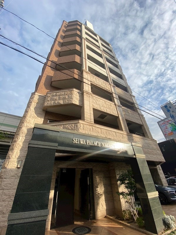 物件外観写真1　(外はこのようになっています)