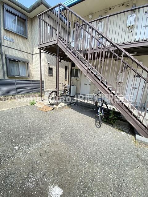 物件外観写真2　(物件の外観です)