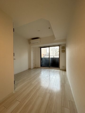 物件内観写真6　(おしゃれなリビングです)