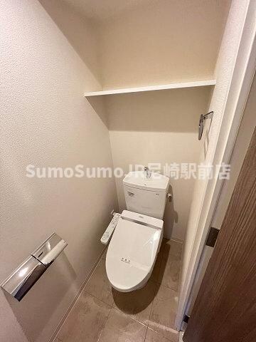 物件内観写真11　(コンパクトで使いやすいトイレです)