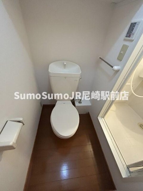 トイレ(清潔感のあるトイレです)