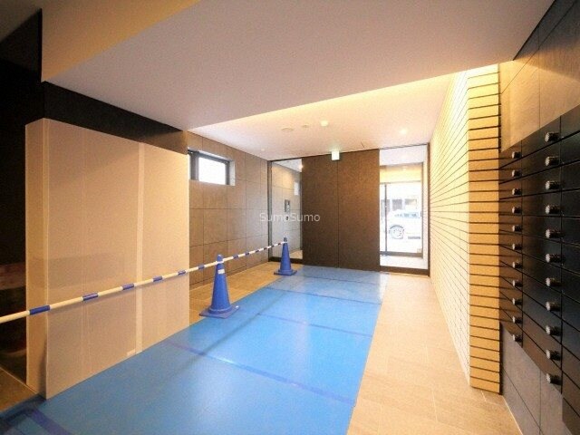 物件外観写真3　(建物の内部です)