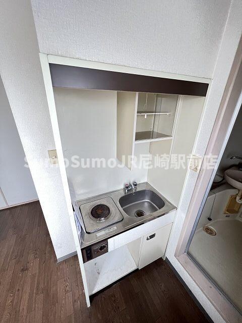 物件内観写真22　(コンパクトなキッチンで掃除もラクラク)