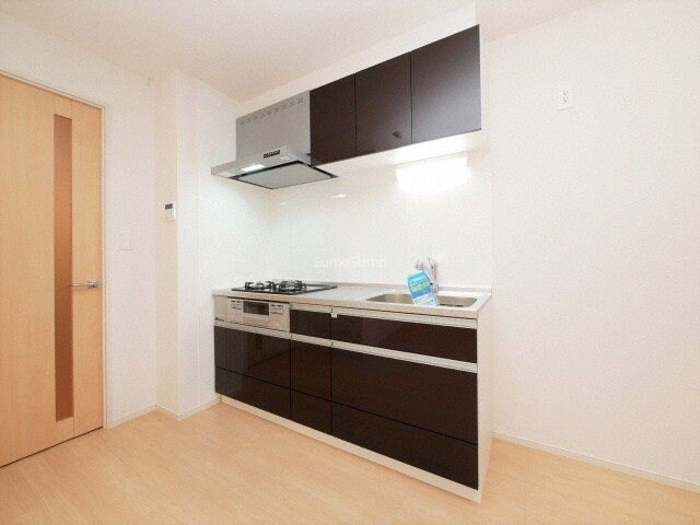 物件内観写真6　(お料理しやすいキッチンです)