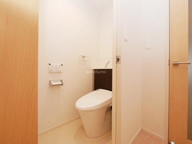 物件内観写真10　(トイレも気になるポイント)