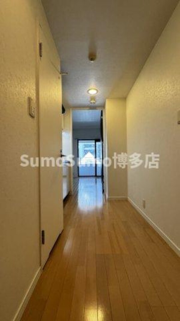 玄関(毎日通る玄関はこちらです)