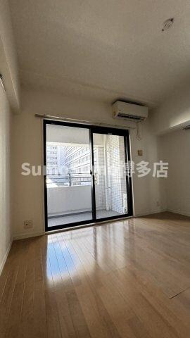 物件内観写真16　(居間です)