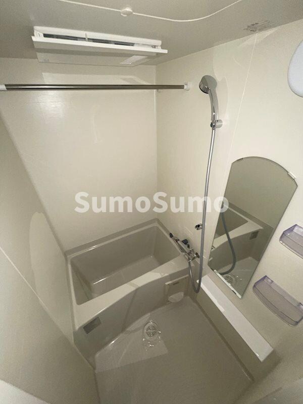 物件内観写真8　(落ち着いた空間のお風呂です)