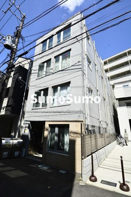 物件外観写真1　(外観も気になるポイント)