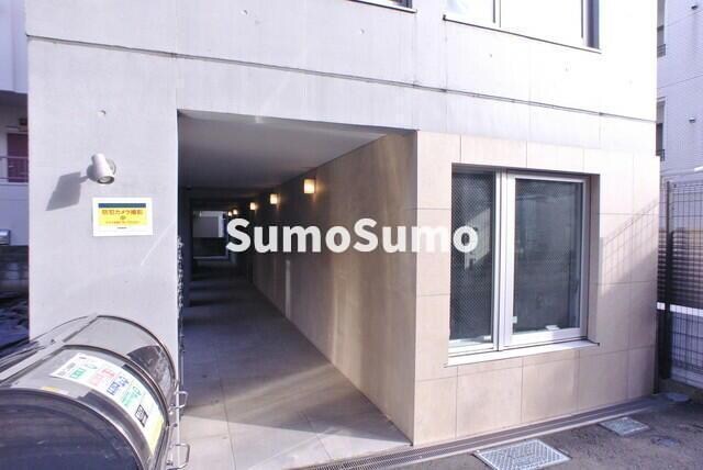 物件外観写真2　(エントランスです)