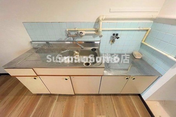 キッチン(キッチンでお料理をお楽しみください)