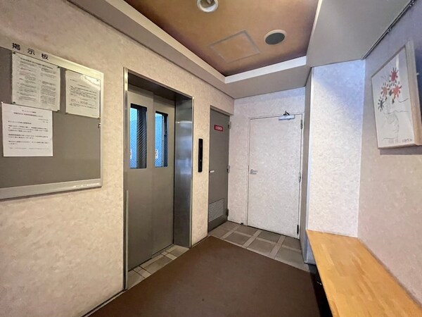 ロビー・ラウンジ