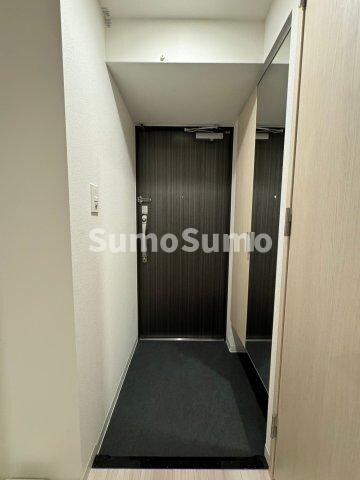 物件内観写真4　(落ち着いた玄関です)