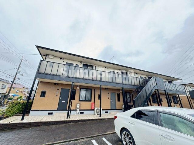 物件外観写真3　(きれいな外観です)