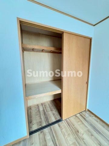物件内観写真22　(収納豊富です)