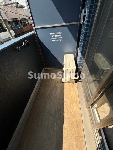 物件内観写真13　(広々としたバルコニーです)