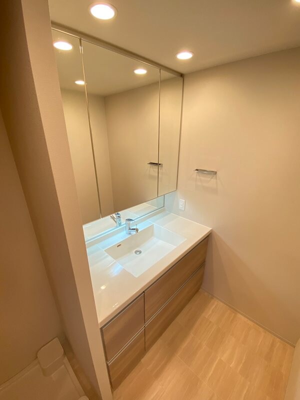 物件内観写真11　(使いやすい洗面所です)