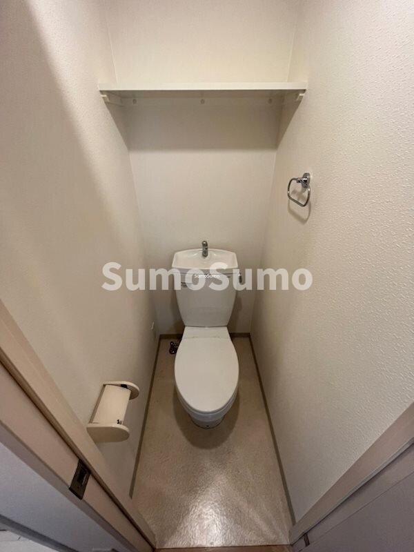 物件内観写真10　(シンプルで使いやすいトイレです)