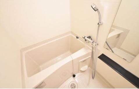 物件内観写真8　(ゆったり過ごせるお風呂です)