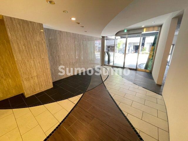 物件外観写真3　(毎日通るロビーはこのようになっています)