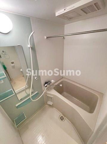 物件内観写真8　(日々の疲れを癒すお風呂付です)