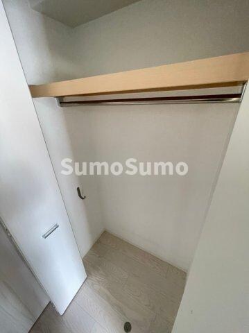 物件内観写真12　(ちょっとした収納スペースも充実しています)