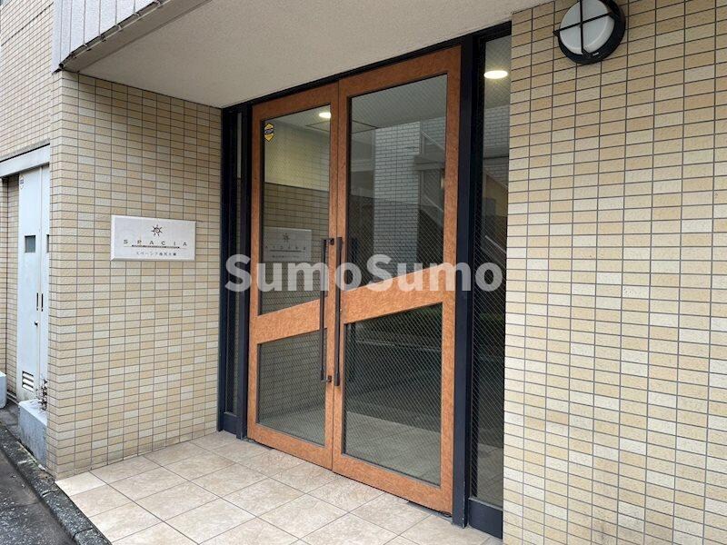 物件外観写真2　(毎日通るエントランスはこのようになっています)