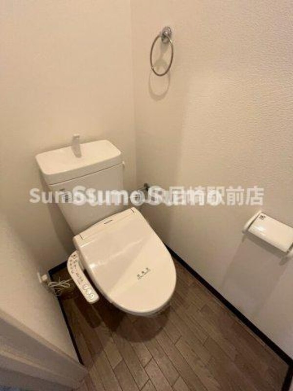 トイレ(ゆったりとした空間のトイレです)