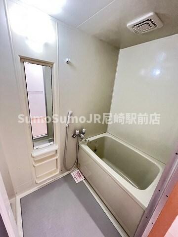 物件内観写真8　(お風呂です)