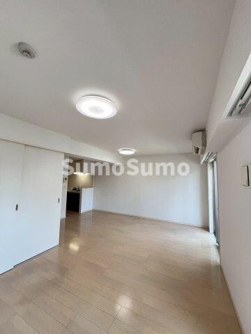 物件内観写真21　(使いやすい居間です)