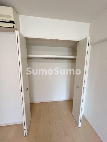 物件内観写真28　(便利な収納スペースです)