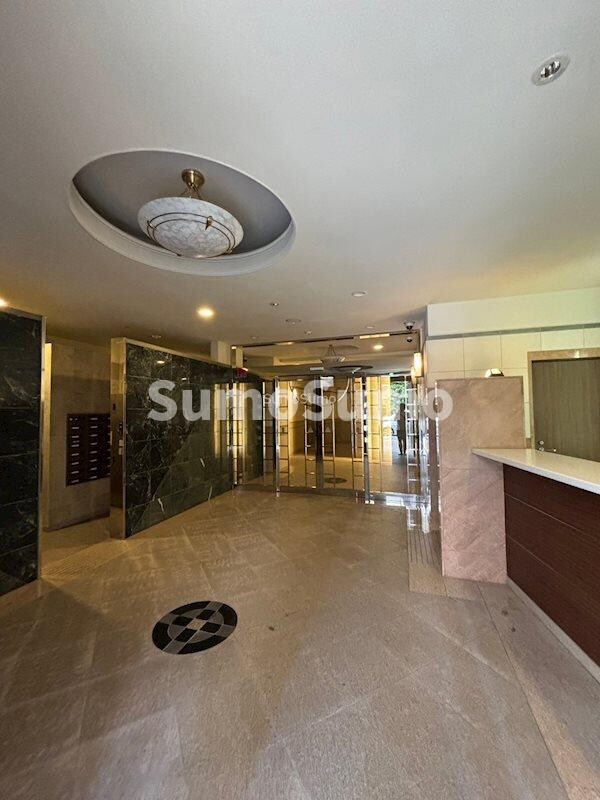 物件外観写真3　(毎日通るロビーはこのようになっています)