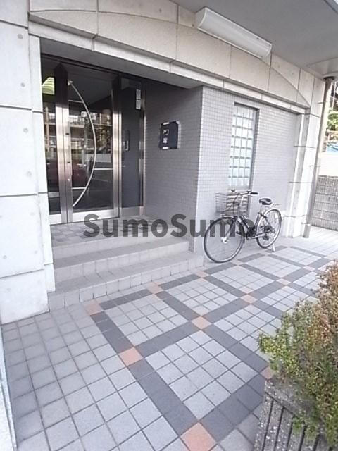 物件外観写真5　(建物外観を気になさる方へ、見た目の良い物件です)