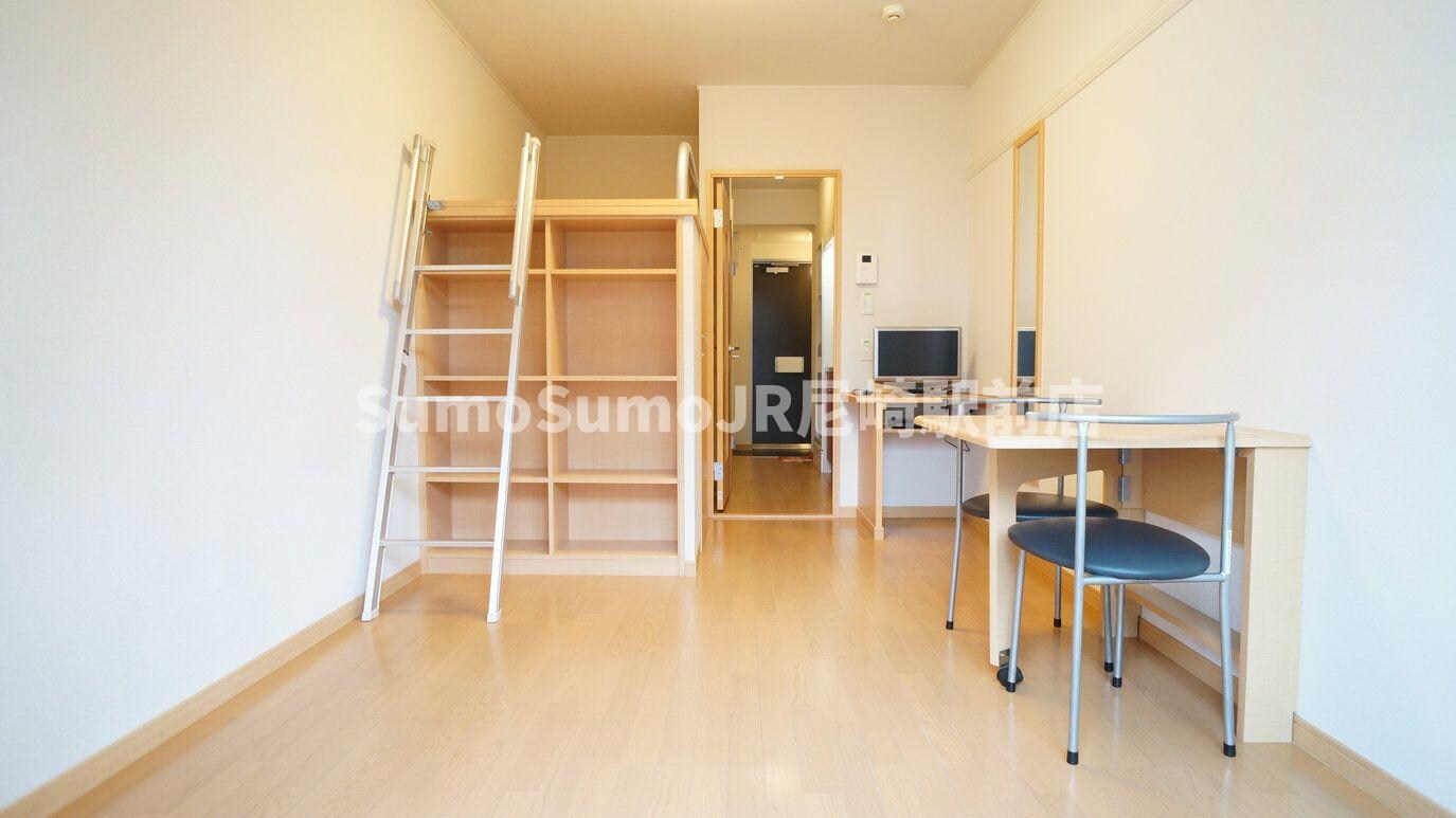 物件内観写真2　(居間です)