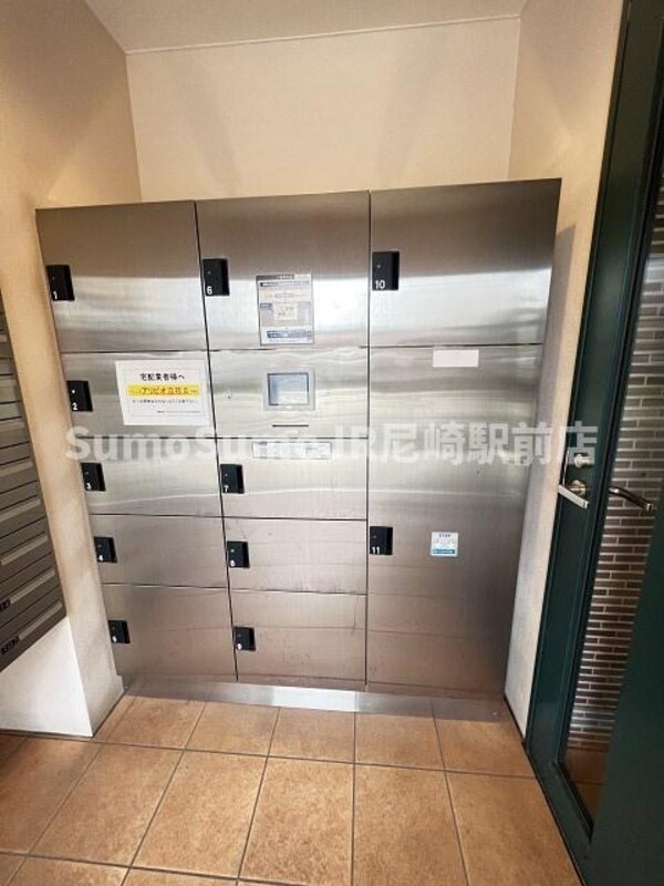 建物設備(便利な宅配ボックス完備♪)