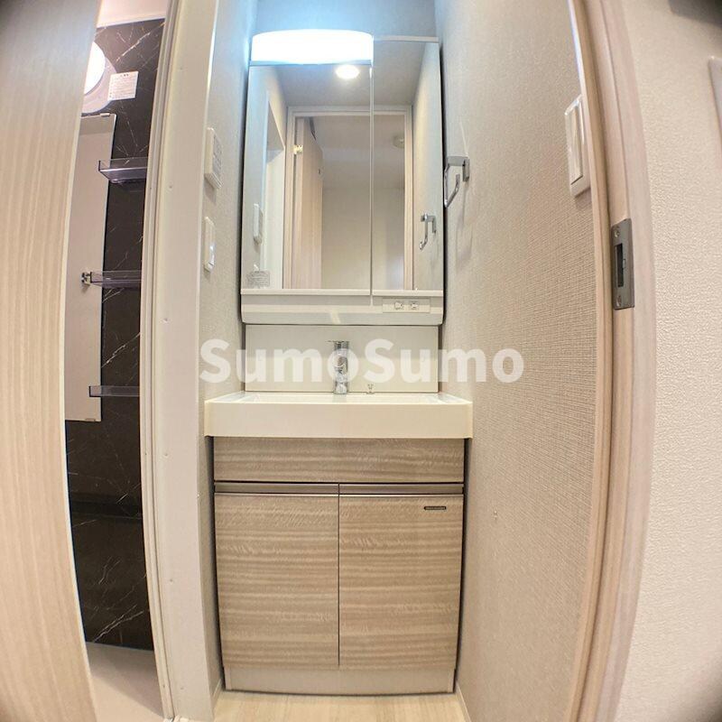 物件内観写真12　(スペースが確保できる洗面所です)