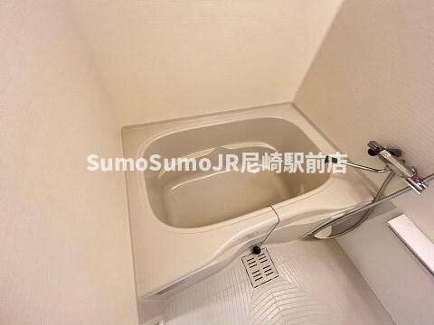 物件内観写真22　(日々の疲れを癒すお風呂付です)