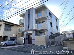 ゲネラル　パウゼ外観写真