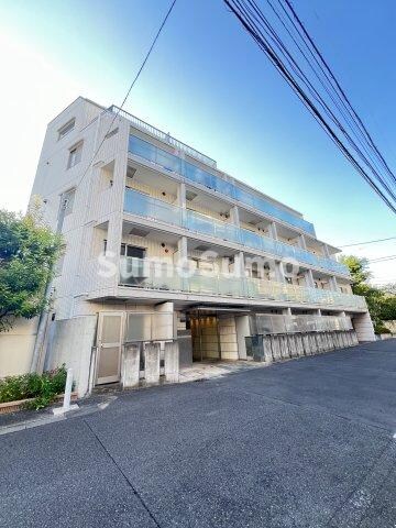 物件外観写真1　(外観も気になるポイント)