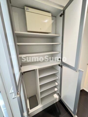 物件内観写真6　(こまごまとしたものを収納できそうですね)