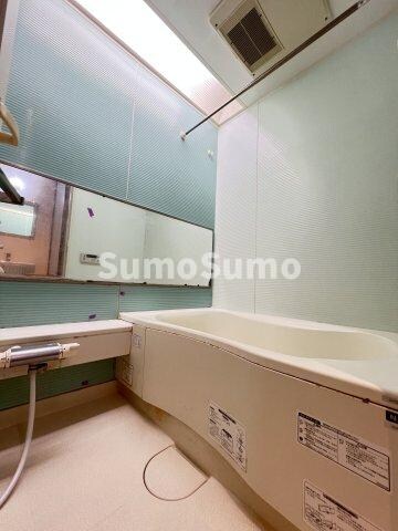 物件内観写真12　(日々の暮らしに欠かせないお風呂です)