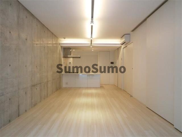 物件内観写真4　(使いやすいリビングです)