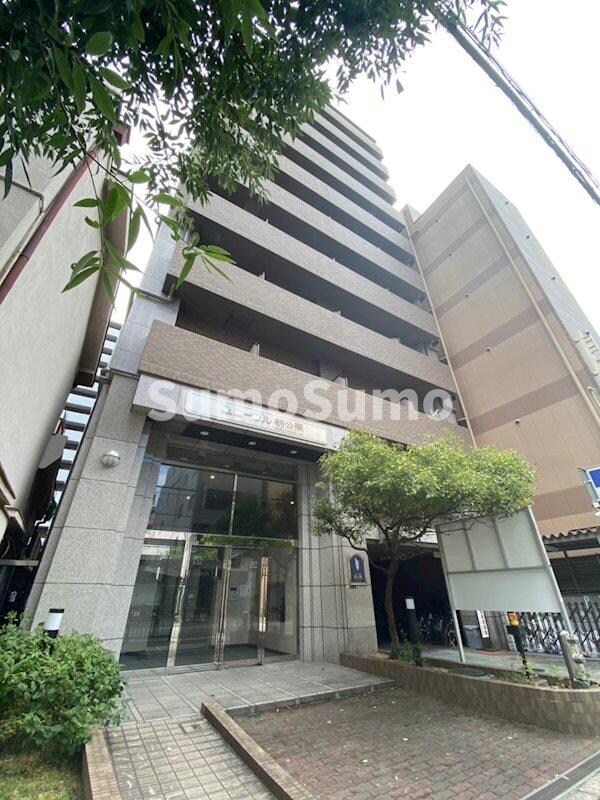 物件外観写真1　(おしゃれな外観です)