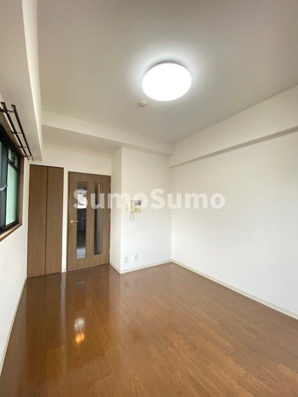 居室(ゆったりとしたリビングです)