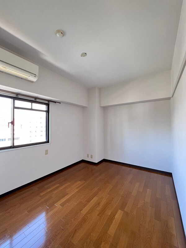 物件内観写真7　(落ち着いて過ごせるお部屋なので、寝室にいかがでしょうか)