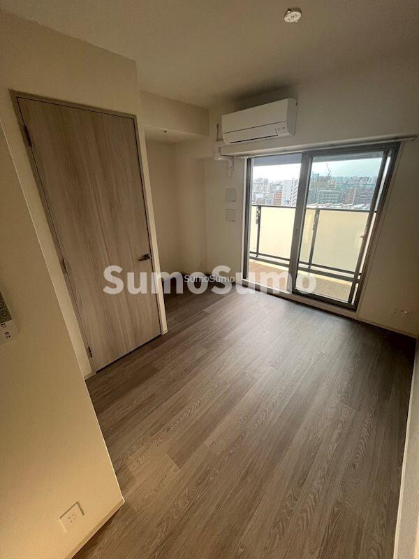 物件内観写真17　(ゆったり過ごせるリビングです)