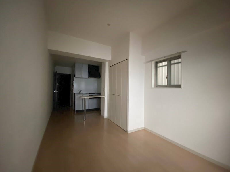 物件内観写真6　(リビングです)