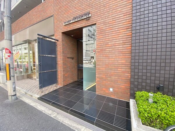 エントランス(毎日通るエントランスはこのようになっています)
